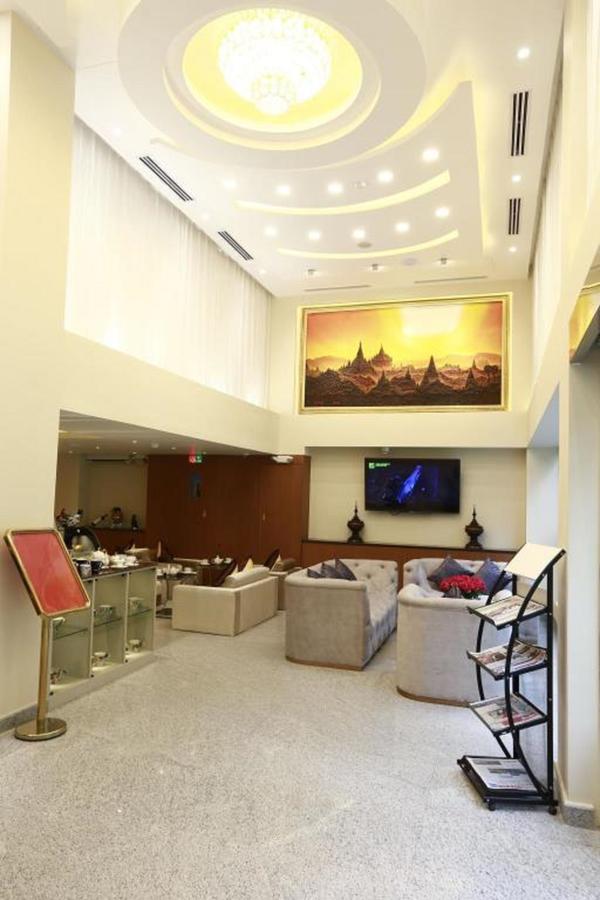 Rose Palace Hotel Yangon Exteriör bild